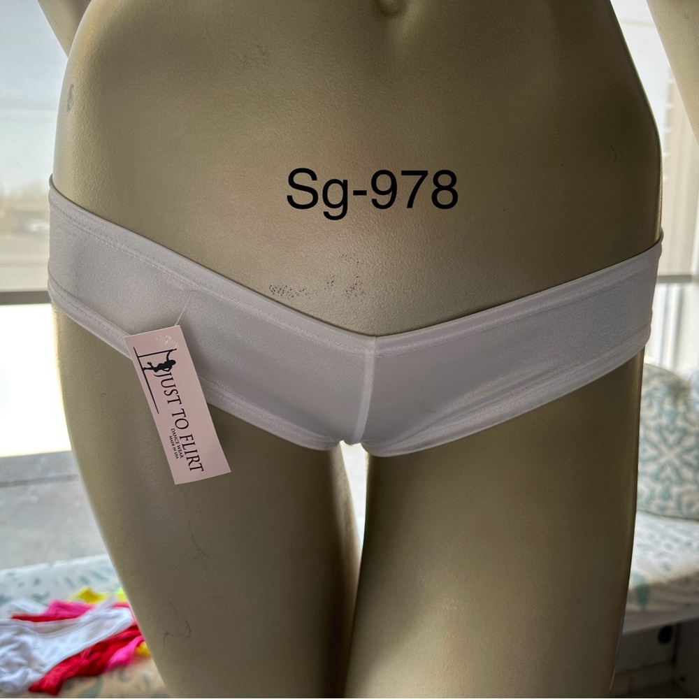 Just to Flirt-SG-978 Short-One Size-NWT- MULTIPLE COLORS!